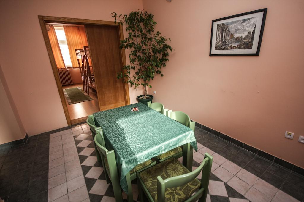 Terasa Hostel Novi Sad Room photo