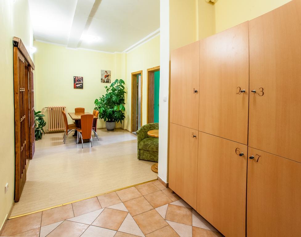 Terasa Hostel Novi Sad Exterior photo